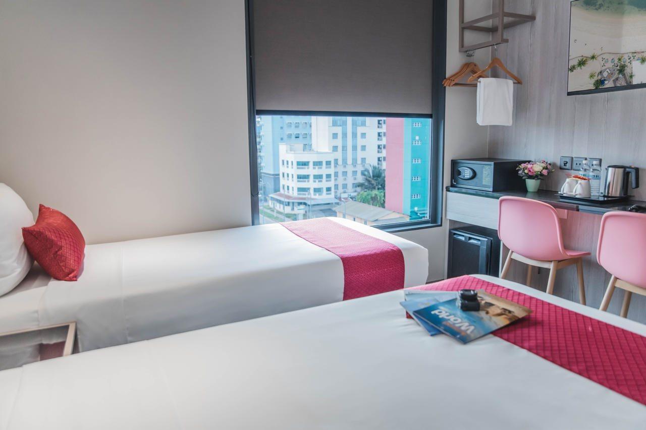 Hotel 81 Premier Princess Singapore Exterior photo